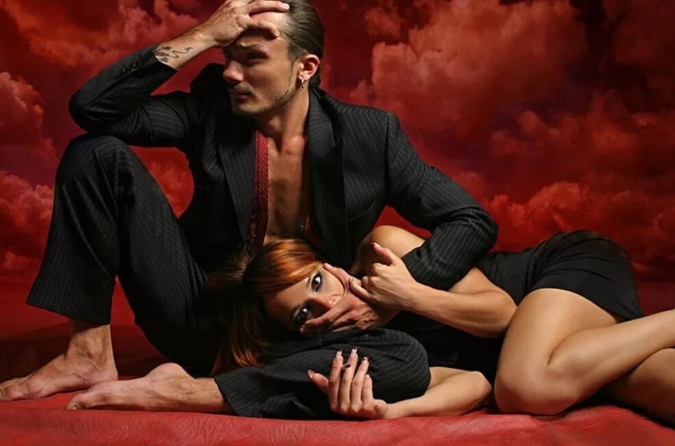 Žena sa snaží presvedčiť muža, aby masíroval bod G